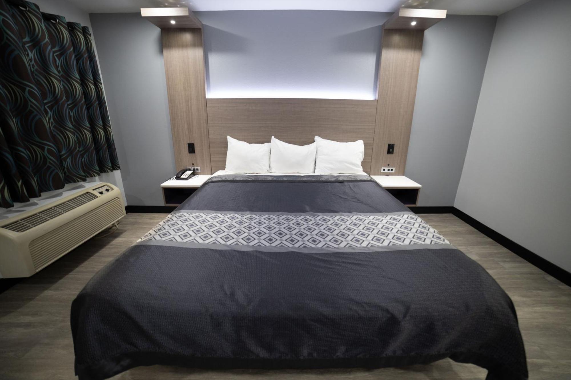 Express Inn & Suites Ontario Airport Eksteriør billede