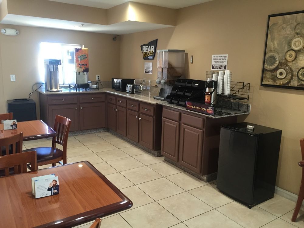 Express Inn & Suites Ontario Airport Eksteriør billede