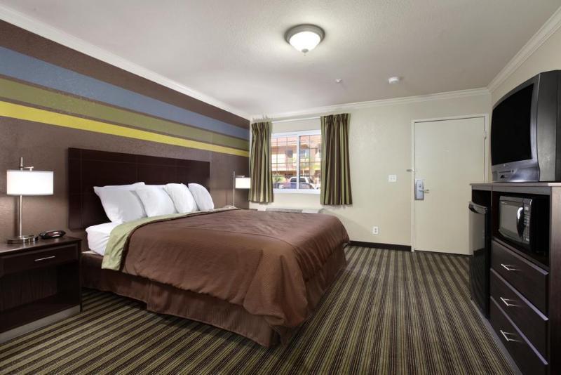 Express Inn & Suites Ontario Airport Eksteriør billede
